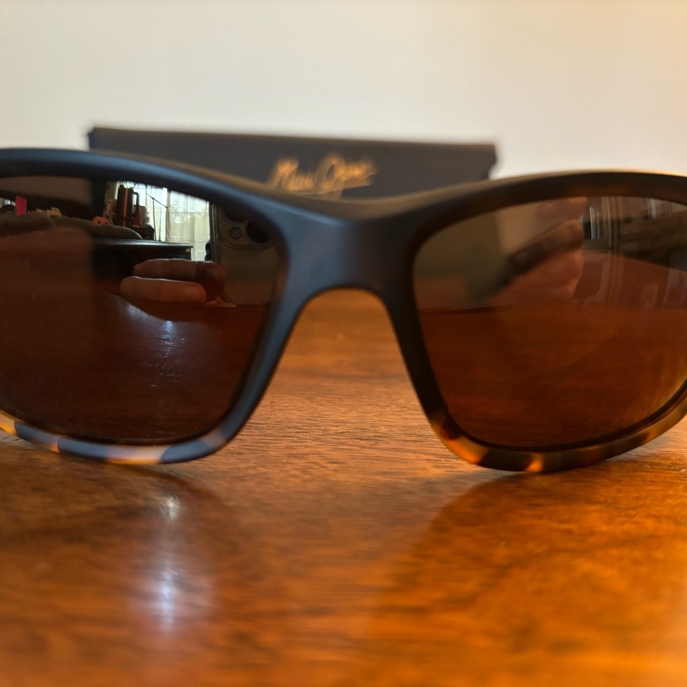 Maui Jim Kanaio Coast Polarized Sunglasses -Matte Tortoise Ombre